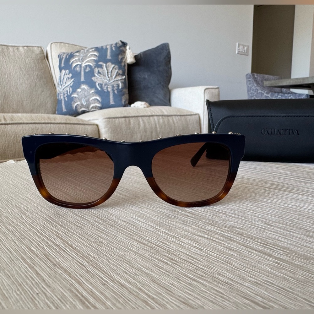VALENTINENO SUNGLASSES VA 4023